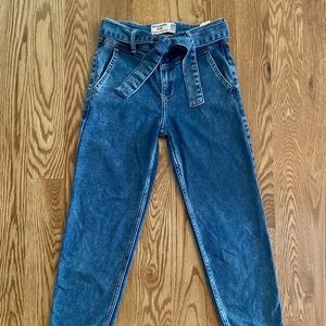Girls Abercrombie kids tie jeans